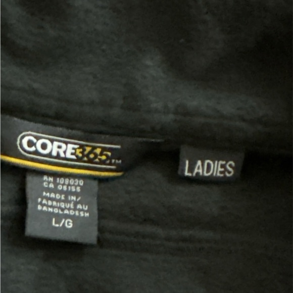 NWT Women's 2-Layer Soft Shell Jacket
Size L/G - Picture 5 of 8